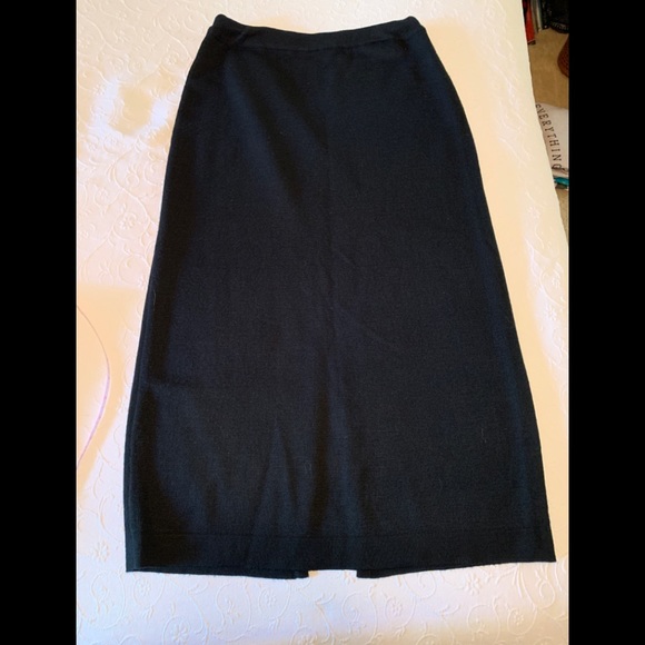 Vintage Karen Scott knit skirt. - Picture 6 of 10